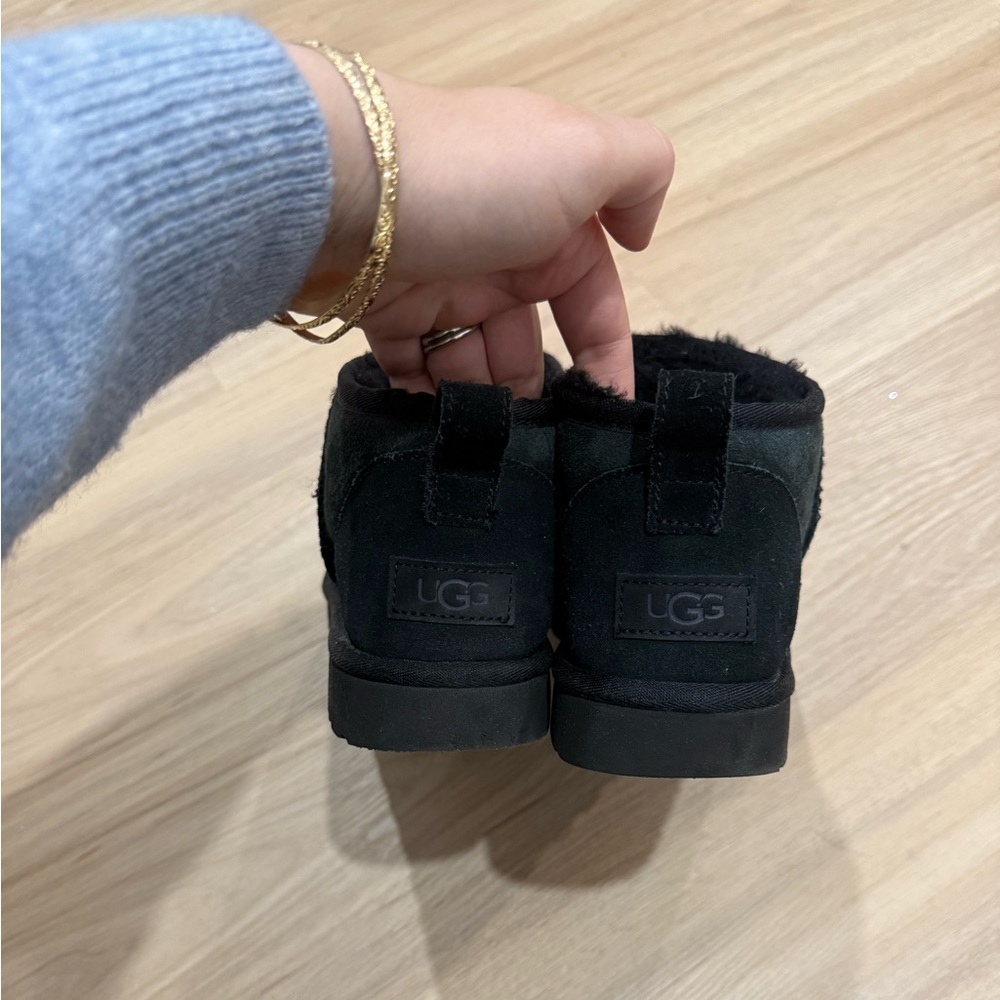 UGG ULTRA MINI BOOTS